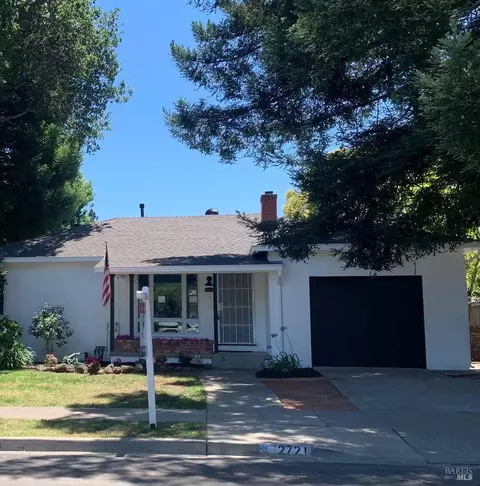 2721 Iowa St, Napa, CA 94558