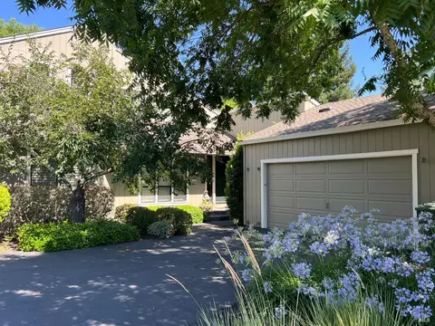 1340 Elmhurst Ave, Saint Helena, CA 94574