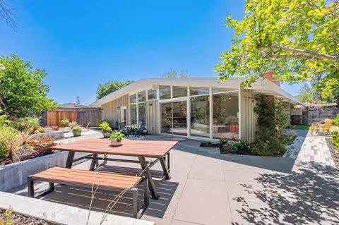 422 Hibiscus Way, San Rafael, CA 94903