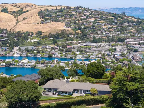 6 Crest Rd, Belvedere, CA 94920 photo 3