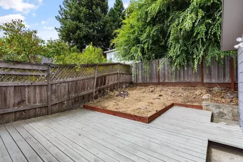 2 Hill Dr, Petaluma, CA 94952 photo 16