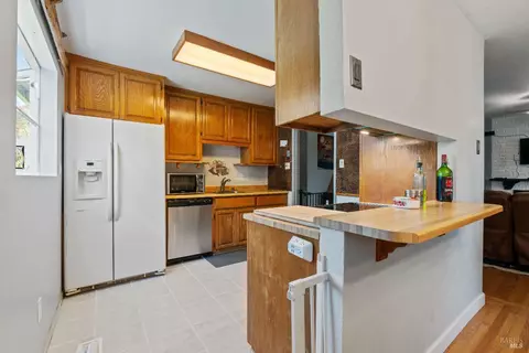 118 Cottonwood Dr, Vallejo, CA 94591 photo 12