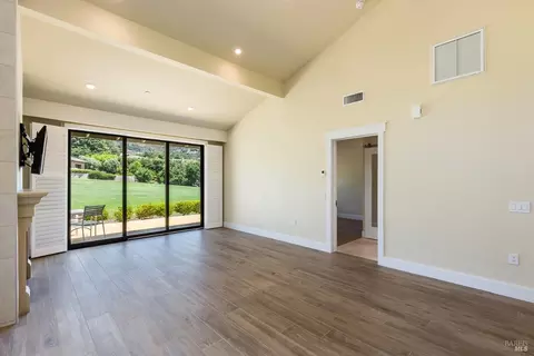 874 Oak Leaf Way, Napa, CA 94558 photo 14