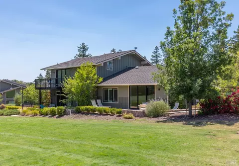 874 Oak Leaf Way, Napa, CA 94558 photo 5