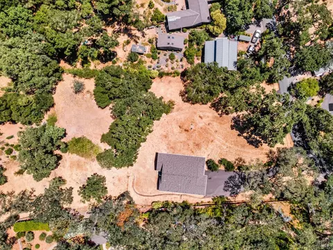 225 W Trinity Rd, Glen Ellen, CA 95442 photo 32