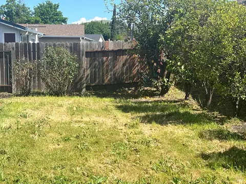 2008 Davis Dr, Fairfield, CA 94533 photo 13