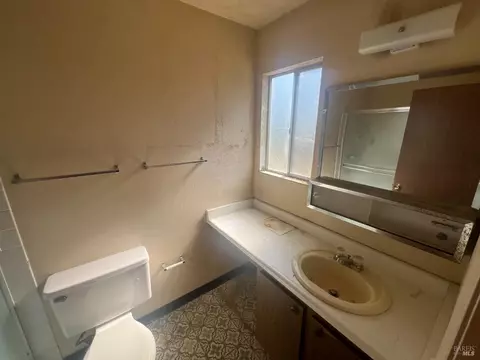 2008 Davis Dr, Fairfield, CA 94533 photo 9