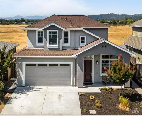 2271 Orleans St, Santa Rosa, CA 95403