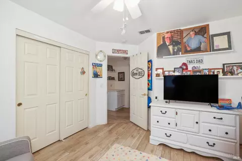818 Wethersfield Dr, Vacaville, CA 95688 photo 33