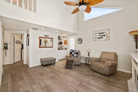 818 Wethersfield Dr, Vacaville, CA 95688 photo 25