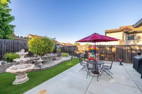 818 Wethersfield Dr, Vacaville, CA 95688 photo 48