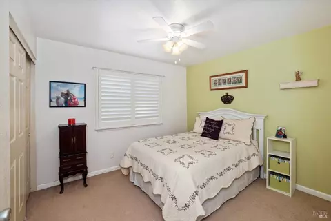 818 Wethersfield Dr, Vacaville, CA 95688 photo 42
