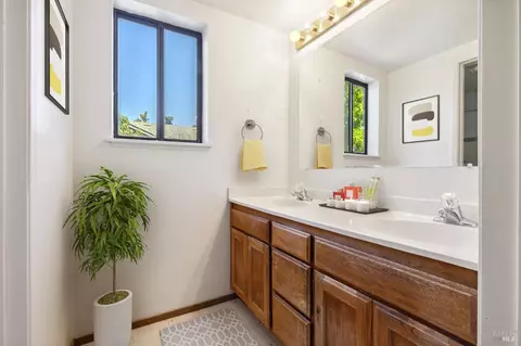 121 Elbridge Ave #E, Cloverdale, CA 95425 photo 21