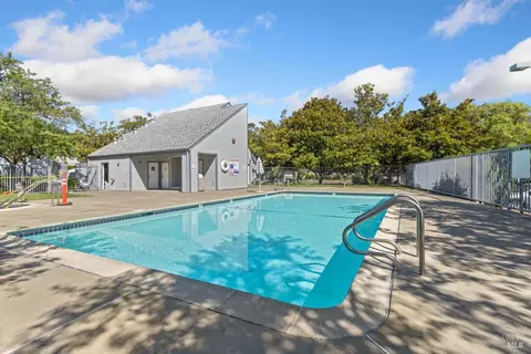 121 Elbridge Ave #E, Cloverdale, CA 95425 photo 25