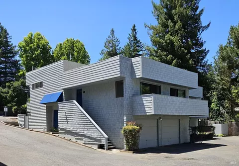 105 Virginia Ave #6, Sebastopol, CA 95472