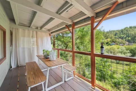 21632 Moscow Rd, Monte Rio, CA 95462