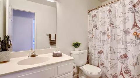 8516 Shadetree Dr, Windsor, CA 95492 photo 17