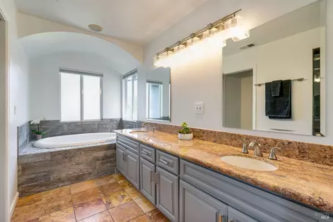 9 Packard Ct, Napa, CA 94558 photo 19