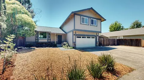 5271 Arnica Way, Santa Rosa, CA 95403