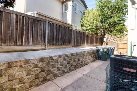 2243 Bennington Dr, Vallejo, CA 94591 photo 38