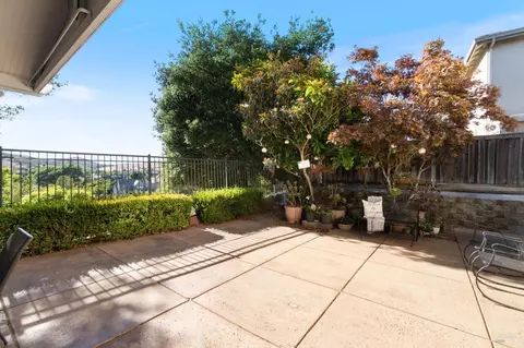 2243 Bennington Dr, Vallejo, CA 94591 photo 33