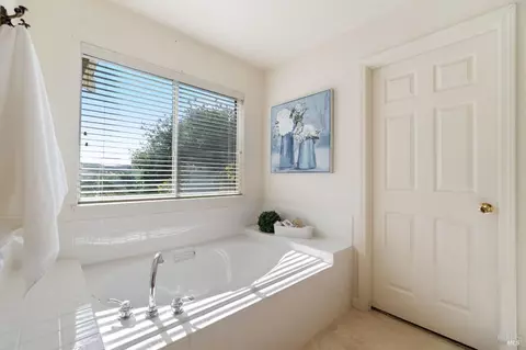 2243 Bennington Dr, Vallejo, CA 94591 photo 23