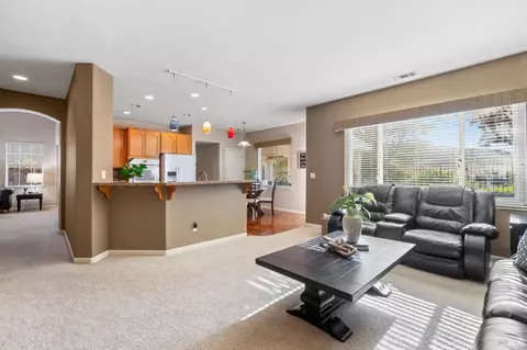 2243 Bennington Dr, Vallejo, CA 94591 photo 13