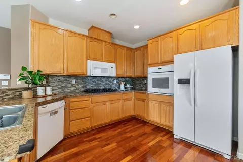 2243 Bennington Dr, Vallejo, CA 94591 photo 17