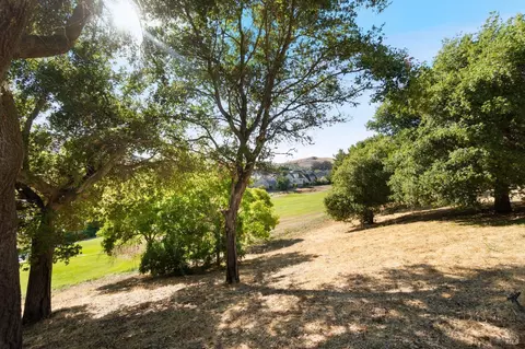 2243 Bennington Dr, Vallejo, CA 94591 photo 37