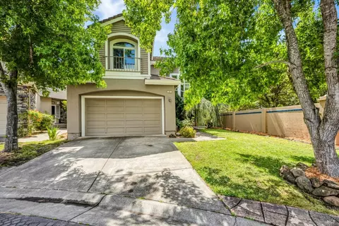 47 Princeville Ct, Petaluma, CA 94954