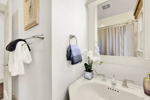 833 York St, Vallejo, CA 94590 photo 31