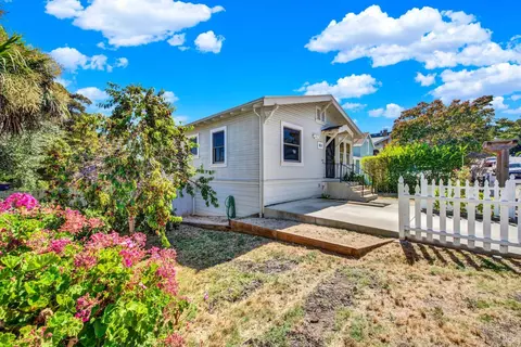 833 York St, Vallejo, CA 94590 photo 8