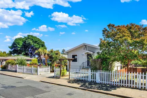 833 York St, Vallejo, CA 94590 photo 4