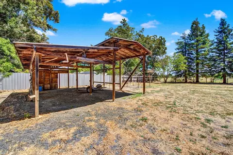 Exterior - 2430 Cordelia Rd, Fairfield, CA 94534 photo 34 of 47