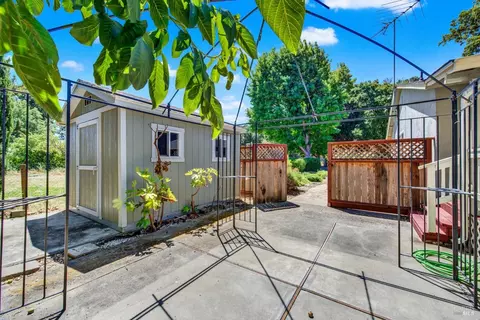 Exterior - 2430 Cordelia Rd, Fairfield, CA 94534 photo 27 of 47