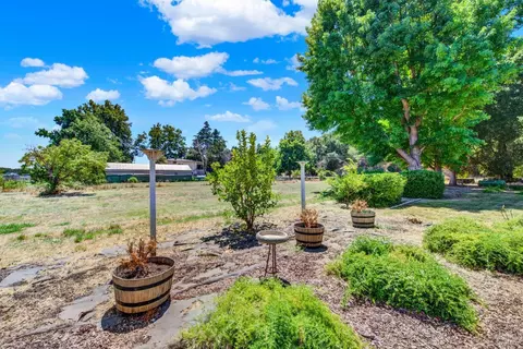Exterior - 2430 Cordelia Rd, Fairfield, CA 94534 photo 42 of 47