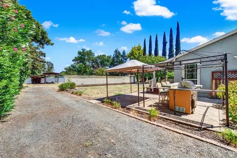 Exterior - 2430 Cordelia Rd, Fairfield, CA 94534 photo 17 of 47