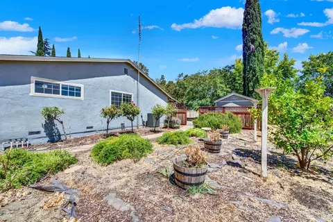 Exterior - 2430 Cordelia Rd, Fairfield, CA 94534 photo 41 of 47