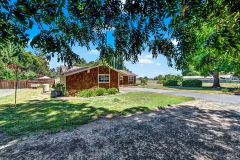 Exterior - 2430 Cordelia Rd, Fairfield, CA 94534 photo 7 of 47