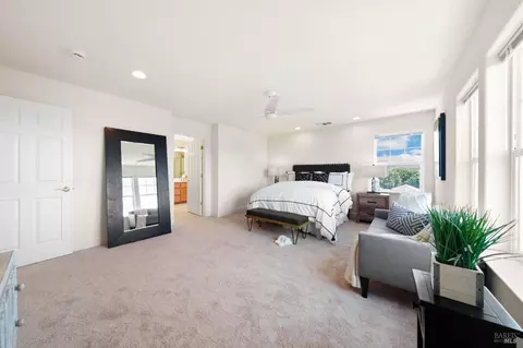 642 E N St, Benicia, CA 94510 photo 25