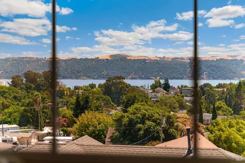 642 E N St, Benicia, CA 94510 photo 24