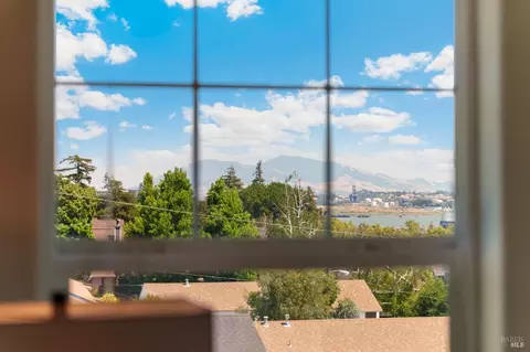 642 E N St, Benicia, CA 94510 photo 29