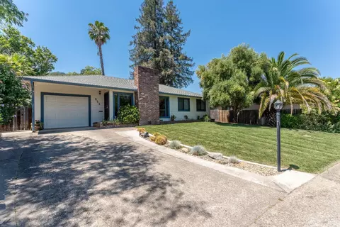 850 Helen Ave, Ukiah, CA 95482