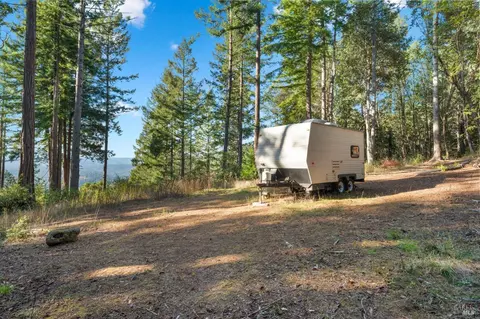 400 Holmes Ranch Rd, Philo, CA 95466 photo 4