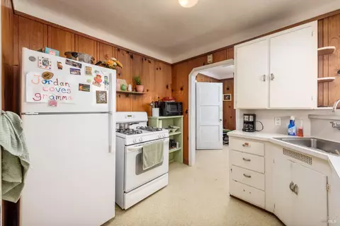 2157 Harding Ave, Napa, CA 94559 photo 6