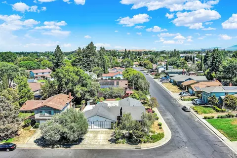 3353 Bingham Pl, Fairfield, CA 94534 photo 3