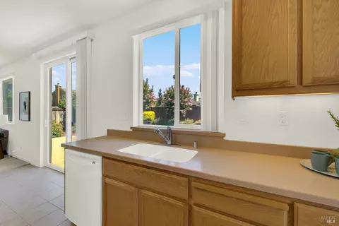 1525 Bello Dr, Dixon, CA 95620 photo 15