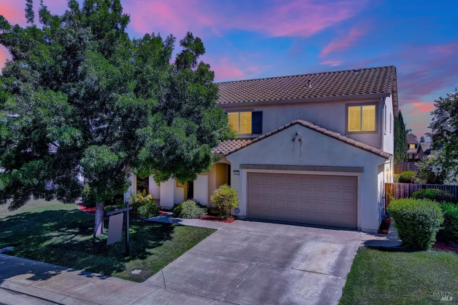 1525 Bello Dr, Dixon, CA 95620 | 51 Photos - Movoto