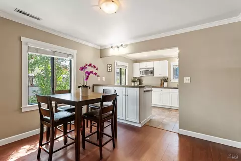 219 W Gobbi St, Ukiah, CA 95482 photo 6