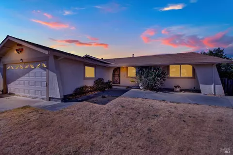 517 Fortuna Ct, Suisun City, CA 94585